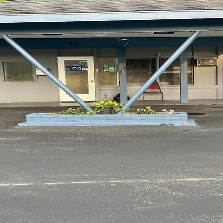 Hotel O Near Fanning Springs State Park Us Hwy 98 Old Town المظهر الخارجي الصورة