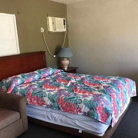 Hotel O Near Fanning Springs State Park Us Hwy 98 Old Town المظهر الخارجي الصورة