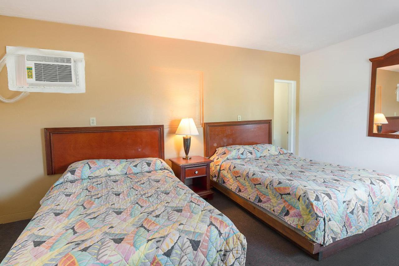 Hotel O Near Fanning Springs State Park Us Hwy 98 Old Town المظهر الخارجي الصورة