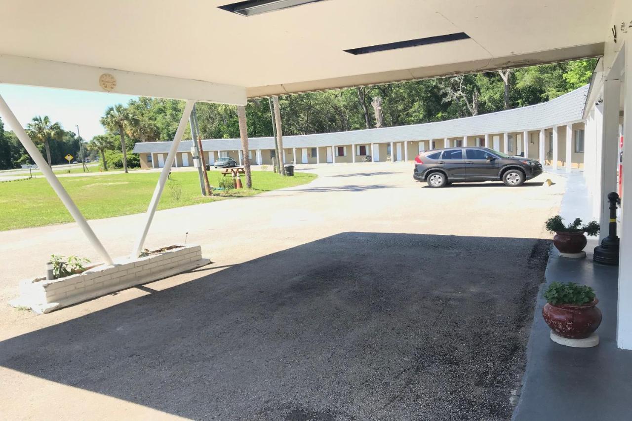 Hotel O Near Fanning Springs State Park Us Hwy 98 Old Town المظهر الخارجي الصورة