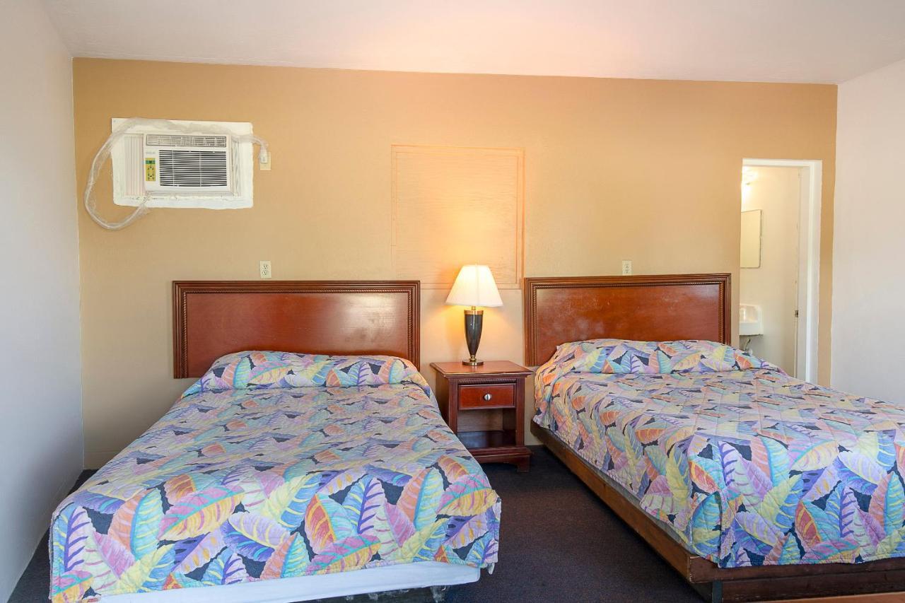 Hotel O Near Fanning Springs State Park Us Hwy 98 Old Town المظهر الخارجي الصورة