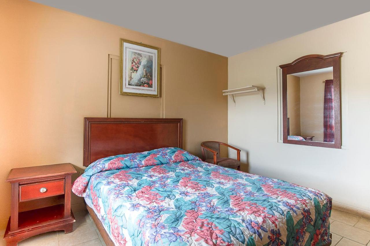 Hotel O Near Fanning Springs State Park Us Hwy 98 Old Town المظهر الخارجي الصورة